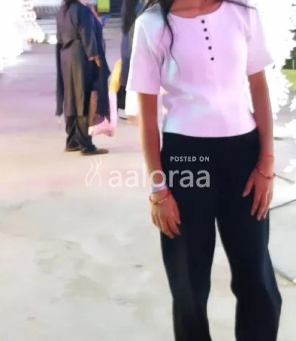 AhmedabadSoni- hi profile college girl available full service unlimited song