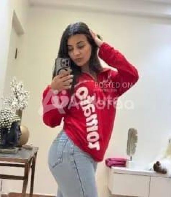 Boobs rubbing and fingring regular customer banane ki full guarantee