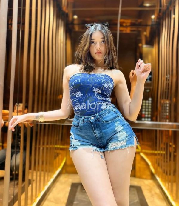 KAJAL AGARWAL COLLEGE GIRLS AVAILABLE FULL ENJOYMENT HIGH PROFILE GIRLS 
