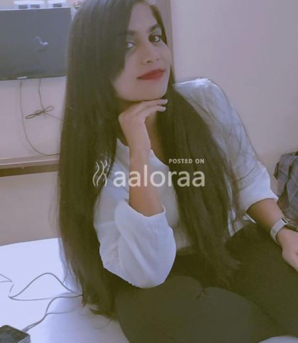Puja Call me safe and secure server high profile College girl and Cash payment genuine service