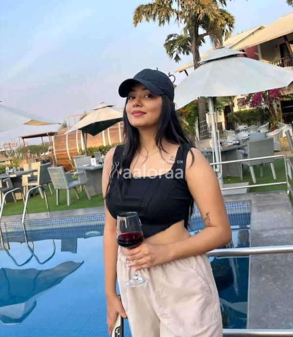 Myself Divya  college girl and house wife available 24 hr