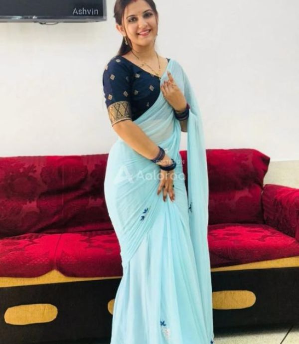 Raipur escort service high profile trusted and full safe and secure outgoal in call hotel in VIP full facility AC room without AC