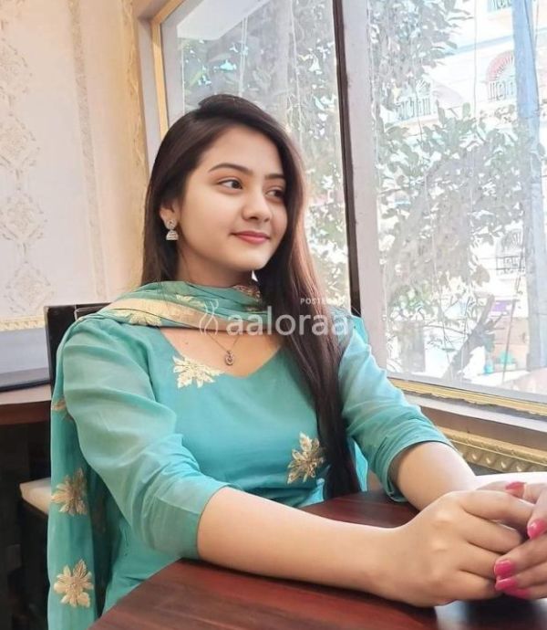 Low price I call girl Komal sex ke liye enjoy karo call me meeting ke liye enjoyment call