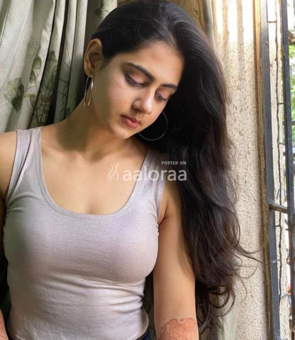 KAJAL CLUB  PLAYBOY GIGOLO MALE ESCORT JOB FRESHERS & EXPERIENCED WELCOME START IMMEDIATELY