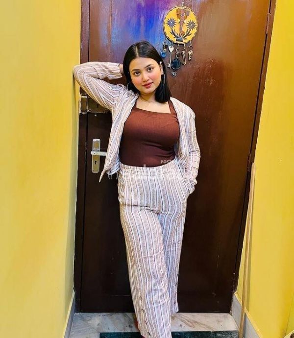 Cheap Price Call Girls In Dilshad Garden Delhi 9643332221 Escorts Service