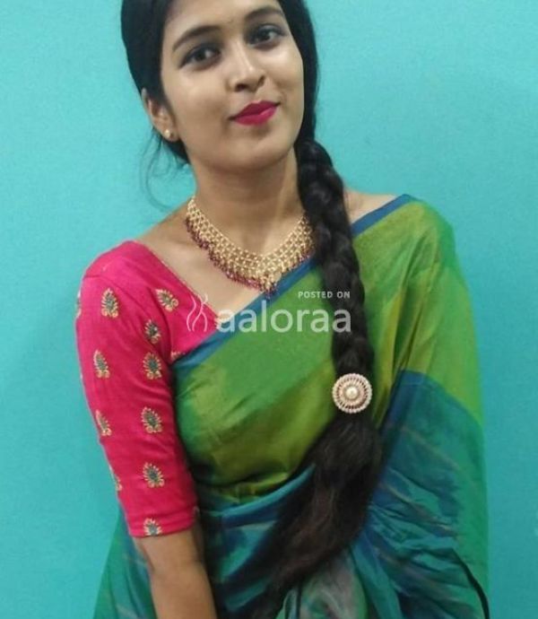 Low Price  CASH PAYMENT Hot Sexy Genuine  College Girl