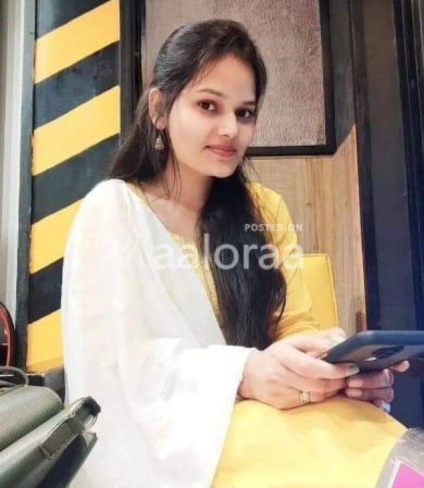 Chandausi LOW COST LOCAL COLLEGE GIRL TRUSTED PREMIUM SERVICE IN CALL DOOR DELEVERY