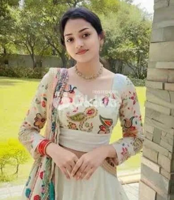 Electronic City high quality beautiful college girl Hotel or apartment delivery