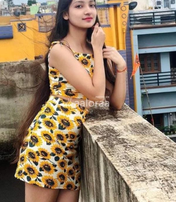 COLLEGE GIRLS OYO HOTELS HOUSE IN CALL OUT CALL  GENUINE SERVICE 24X7 AVAILABLE BOOKING NOW