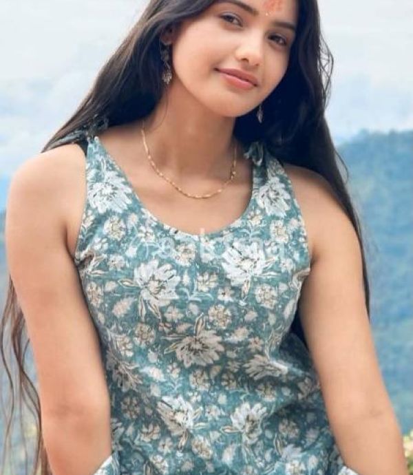 Mahendragarh Top model girls available here for meeting with full enjoyment