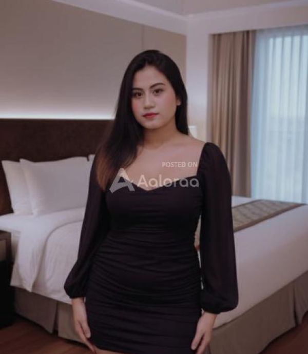 Hi Myself Disha Kaur Shemale here to give you heavenly experience Love BDSM Being Slave Being Mistress Girlfriend experience