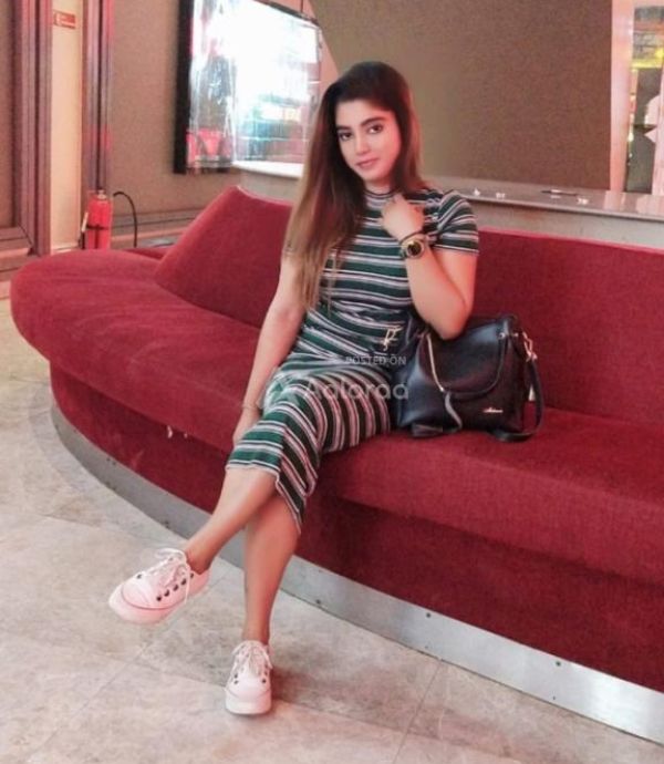 Low price VIP top hot model sexy girls 24 horse available service no online cash payment