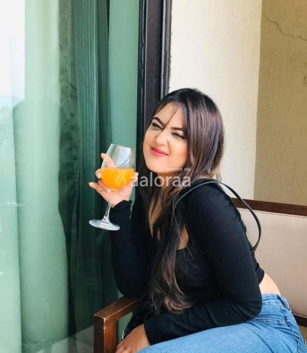 Cash Payment Call Girls Kaushambi Ghaziabad 921755_8422 Female Escorts Service in Delhi Ncr