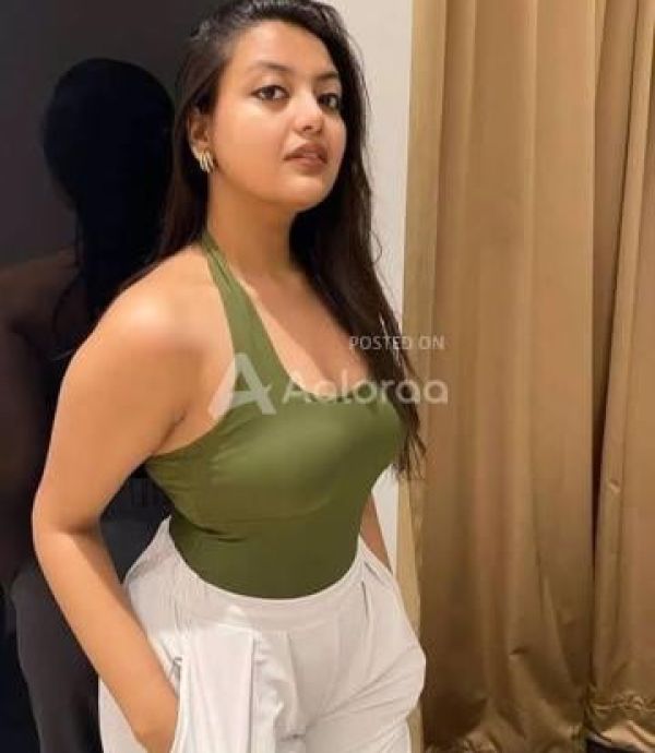 Meenakshi housewife